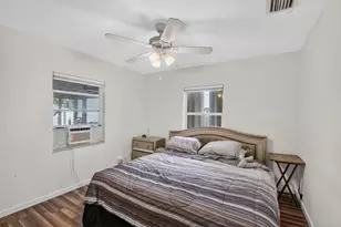 512 SE 1st St, Boynton Beach, FL 33435 - Photo 19
