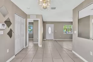 916 NW 3rd Terrace, Florida City, FL 33034 - Photo 17