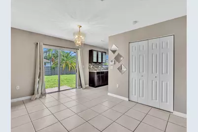 916 NW 3rd Terrace, Florida City, FL 33034 - Photo 15