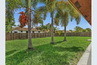 916 NW 3rd Terrace, Florida City, FL 33034 - Photo 43