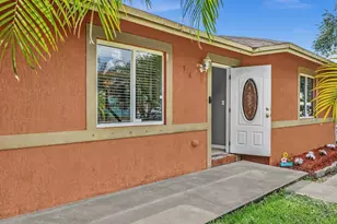 916 NW 3rd Terrace, Florida City, FL 33034 - Photo 7