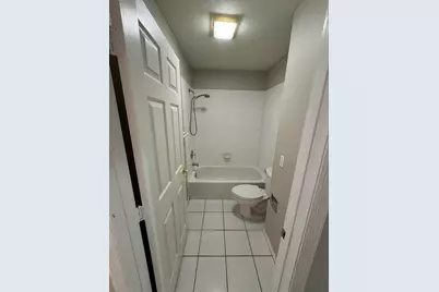 1536 N Lawnwood Circle #3, Fort Pierce, FL 34950 - Photo 23
