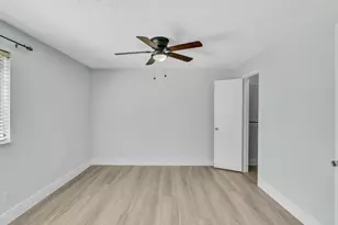 731 Vista Isles Dr, Sunrise, FL 33325 - Photo 11