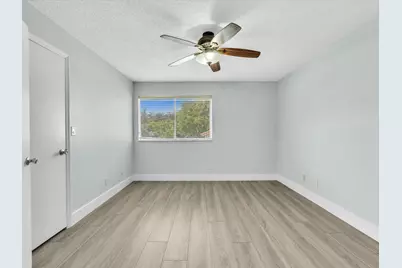 731 Vista Isles Drive #1521, Sunrise, FL 33325 - Photo 13