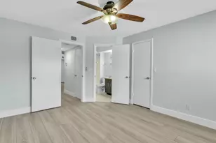 731 Vista Isles Dr, Sunrise, FL 33325 - Photo 15