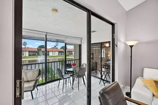 10223 N Circle Lake Dr, Boynton Beach, FL 33437 - Photo 5