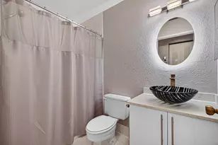 10223 N Circle Lake Dr, Boynton Beach, FL 33437 - Photo 27