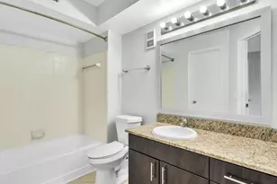 731 Vista Isles Dr, Sunrise, FL 33325 - Photo 17