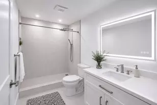 6249 Bay Club Dr, Fort Lauderdale, FL 33308 - Photo 9