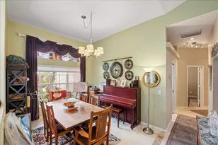 109 39th Dr, Vero Beach, FL 32968 - Photo 5