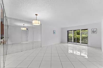 7301 Amberly Lane #402, Delray Beach, FL 33446 - Photo 5