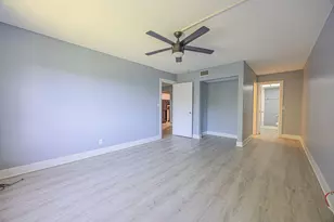 9440 SW 8th St, Boca Raton, FL 33428 - Photo 17