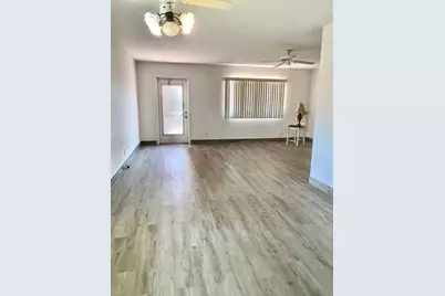 654 Saxony N, Delray Beach, FL 33446 - Photo 5