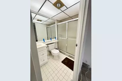654 Saxony N, Delray Beach, FL 33446 - Photo 9