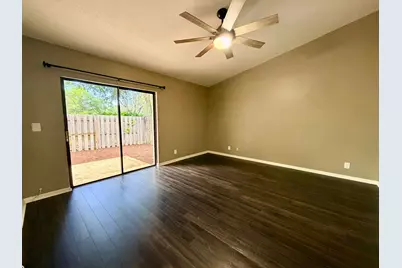 11137 NW 38th Place, Sunrise, FL 33351 - Photo 7