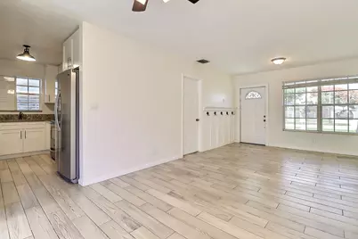 337 Mid Pines Road, Palm Springs, FL 33461 - Photo 5
