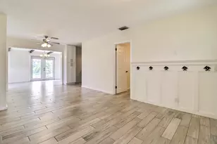 337 Mid Pines Rd, Palm Springs, FL 33461 - Photo 5