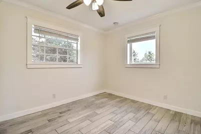 337 Mid Pines Road, Palm Springs, FL 33461 - Photo 11