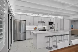 2627 NE 10th Ave, Wilton Manors, FL 33334 - Photo 9