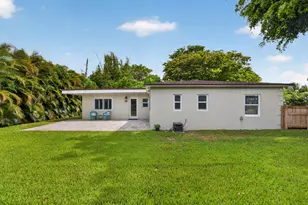 2627 NE 10th Ave, Wilton Manors, FL 33334 - Photo 35