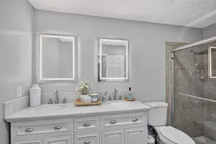 414 Springdale Cir, Palm Springs, FL 33461 - Photo 19