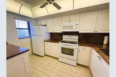 10310 S Ocean Drive #301, Jensen Beach, FL 34957 - Photo 9
