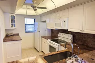 10310 S Ocean Dr, Jensen Beach, FL 34957 - Photo 9