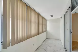 70 Camden C, West Palm Beach, FL 33417 - Photo 11