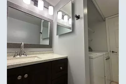 303 Waterview Drive, Palm Springs, FL 33461 - Photo 15