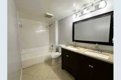 303 Waterview Drive, Palm Springs, FL 33461 - Photo 27