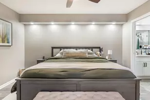725 NW 99th Cir, Plantation, FL 33324 - Photo 23