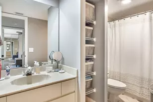 725 NW 99th Cir, Plantation, FL 33324 - Photo 29