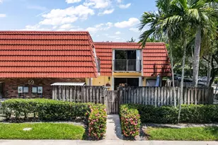 725 NW 99th Cir, Plantation, FL 33324 - Photo 15