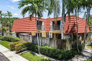 725 NW 99th Cir, Plantation, FL 33324 - Photo 31