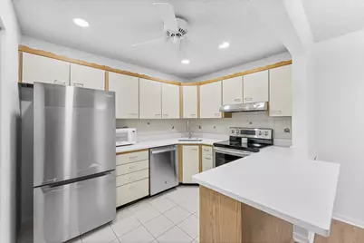 313 Pine Ridge Circle #C-2, Greenacres, FL 33463 - Photo 7