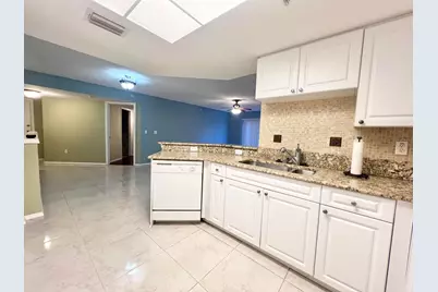 1100 Crestwood Court S #1103, Royal Palm Beach, FL 33411 - Photo 3