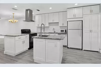 20846 Vinesta Circle, Boca Raton, FL 33433 - Photo 3