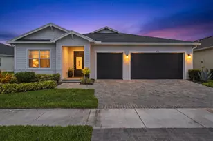 511 SE Mulberry Wy, Port Saint Lucie, FL 34984 - Photo 1