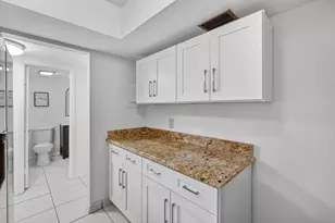 3900 N Hills Dr, Hollywood, FL 33021 - Photo 7