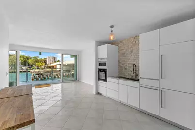65 SE Spanish Trail #2020, Boca Raton, FL 33432 - Photo 3