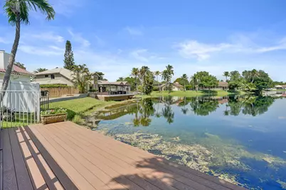 11725 Kimmie Drive, Cooper City, FL 33026 - Photo 9