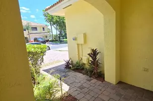 921 Imperial Lake Rd, West Palm Beach, FL 33413 - Photo 13