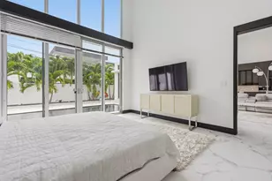 284 NE 7th St, Boca Raton, FL 33432 - Photo 41
