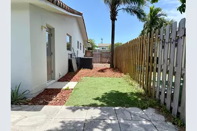 1605 NE 50th Court #1, Fort Lauderdale, FL 33334 - Photo 13