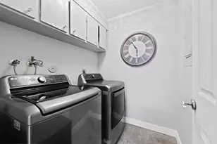 3018 Lakeshore Dr, Deerfield Beach, FL 33442 - Photo 21