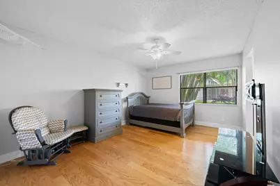 3018 Lakeshore Drive, Deerfield Beach, FL 33442 - Photo 27