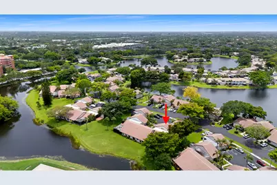 3018 Lake Shore Drive, Deerfield Beach, FL 33442 - Photo 5