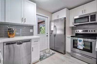1634 NE 3rd Avenue, Delray Beach, FL 33444 - Photo 11