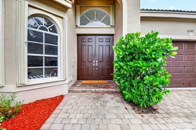 8049 Via Bolzano, Lake Worth, FL 33467 - Photo 3