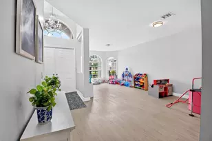 8049 Via Bolzano, Lake Worth, FL 33467 - Photo 5